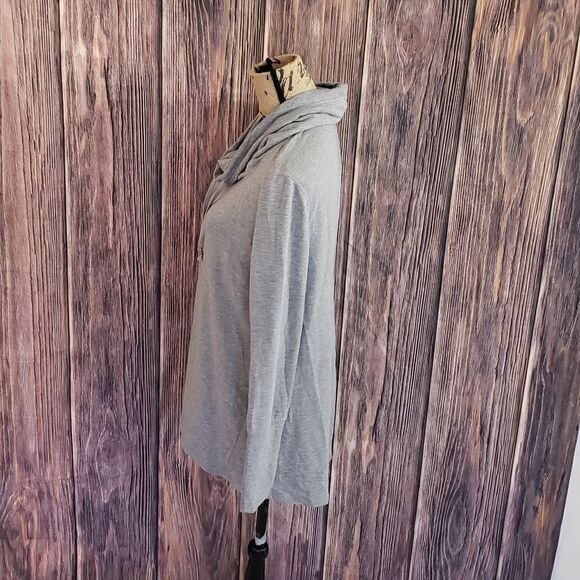 3 for $25 Cable & Gauge Sweater - Picture 5 of 9